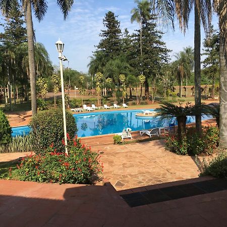 Tangoinn Club Iguazu Party Luxury Hostel Puerto Iguazú Exteriör bild
