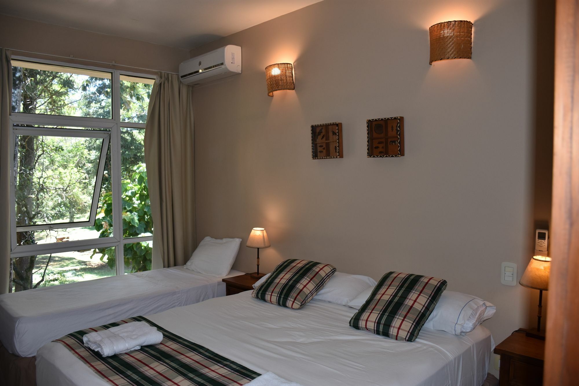 Tangoinn Club Iguazu Party Luxury Hostel Puerto Iguazú Exteriör bild