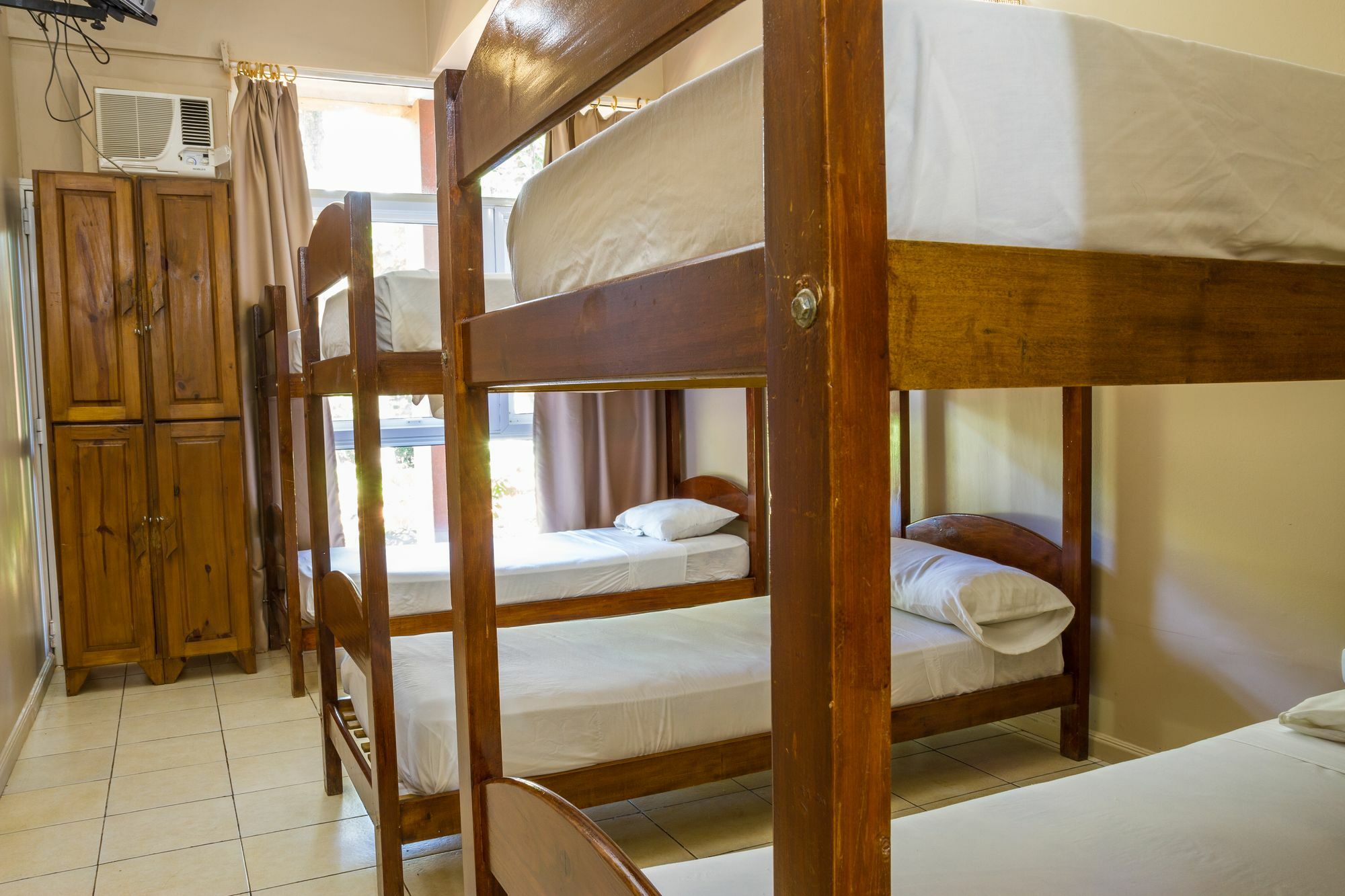 Tangoinn Club Iguazu Party Luxury Hostel Puerto Iguazú Exteriör bild