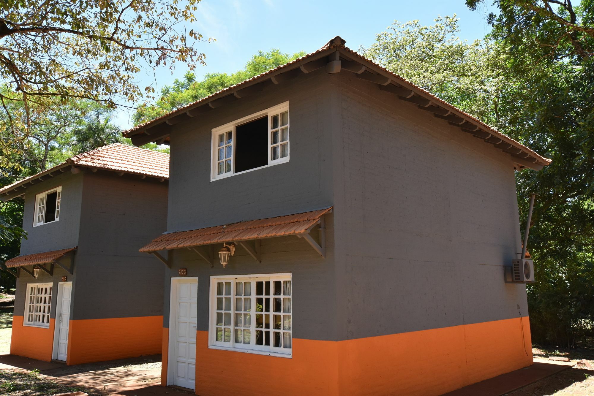 Tangoinn Club Iguazu Party Luxury Hostel Puerto Iguazú Exteriör bild